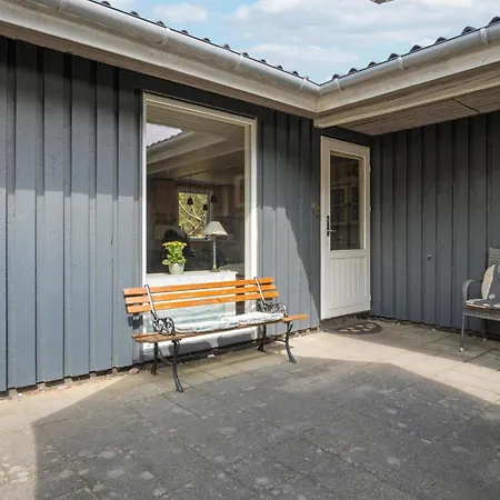 3 Bedroom Lovely In * Norre Nebel